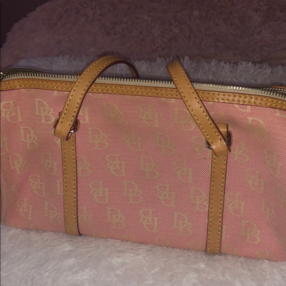 Dooney and bourke Bag